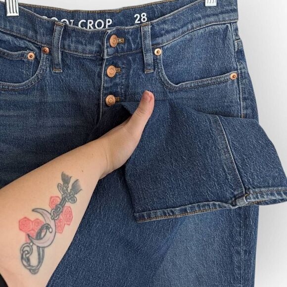 J. Crew Women's 10" Demi-Boot Crop Jean in Stone Street Wash size 28 - Picture 3 of 9